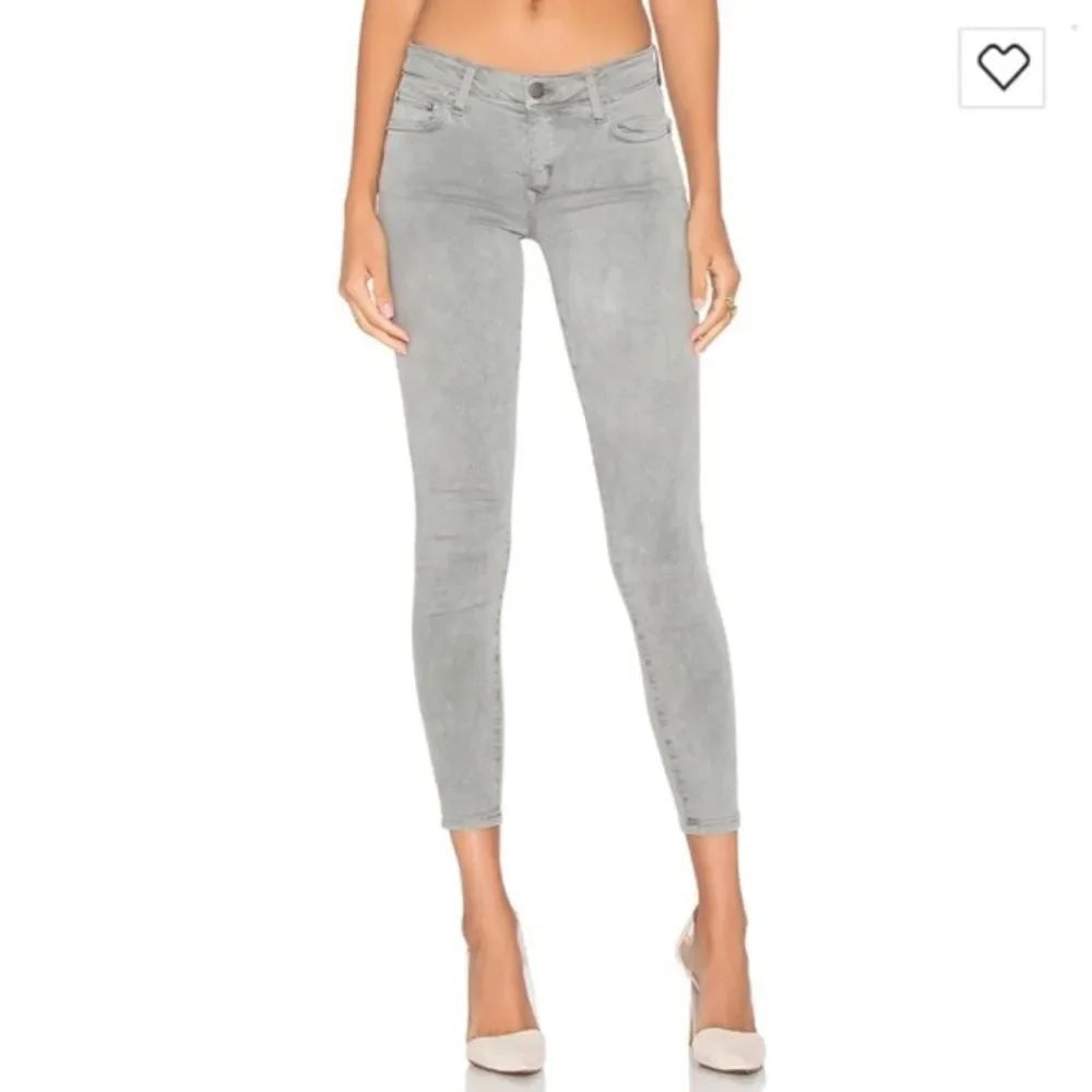 ✨ HP✨Lovers + Friends Gray Ricky Skinny Jeans✨